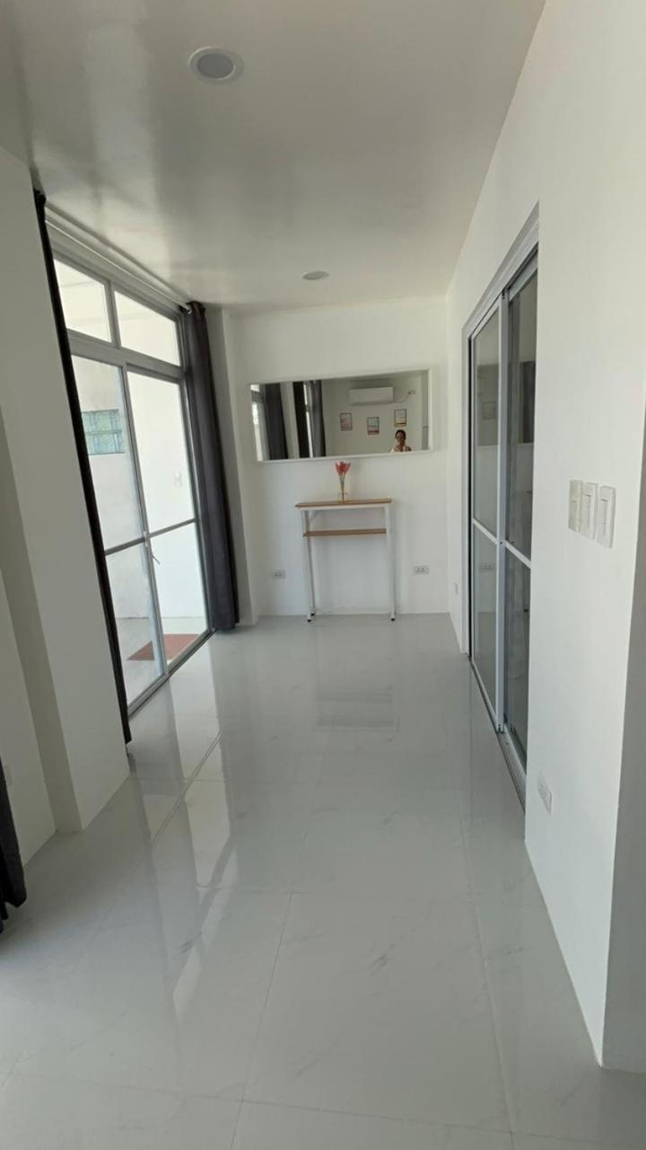 Pinky'S Beach House Victoria  외부 사진