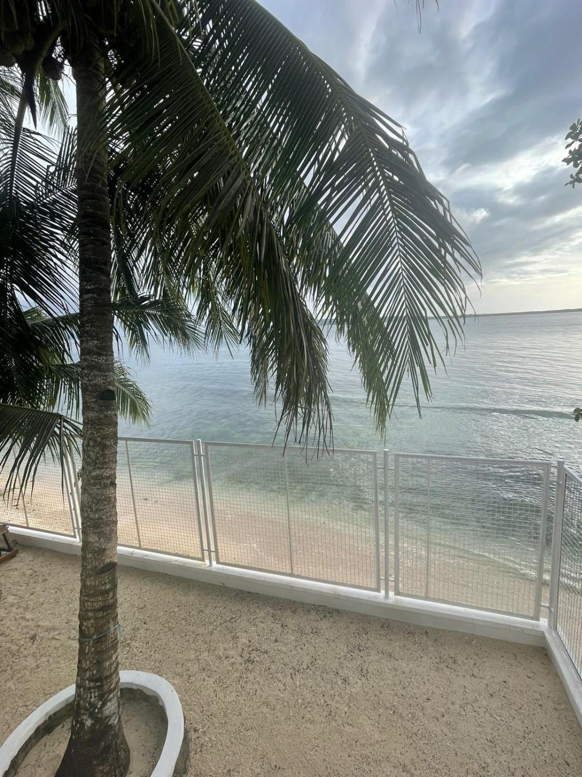 Pinky'S Beach House Victoria  외부 사진